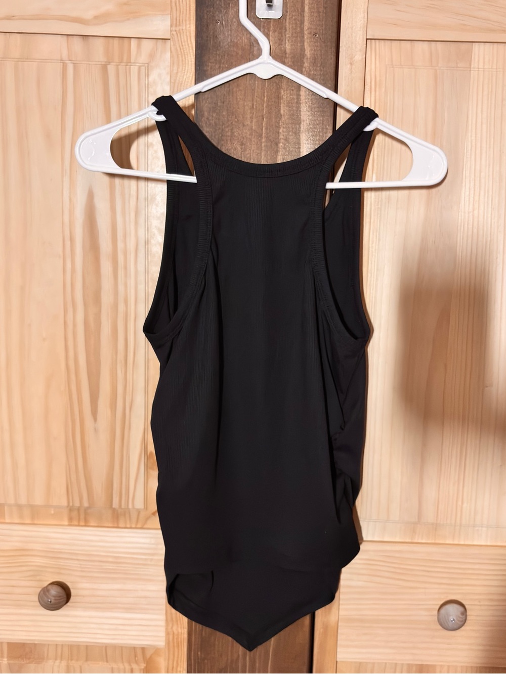 Ribbed Tank Top - Picture 8 of 8
